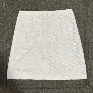 ANN TAYLOR White Flower Lace print skirt - size 6